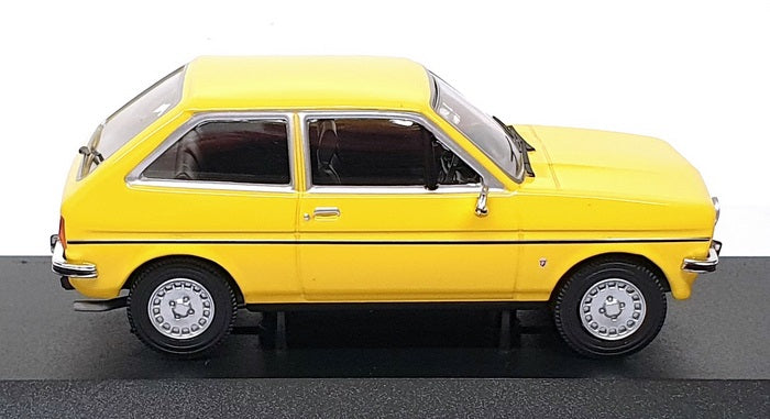 Vanguards 1/43 Scale VA12513 - Ford Fiesta MKI 1.1 Ghia - Signal Yellow