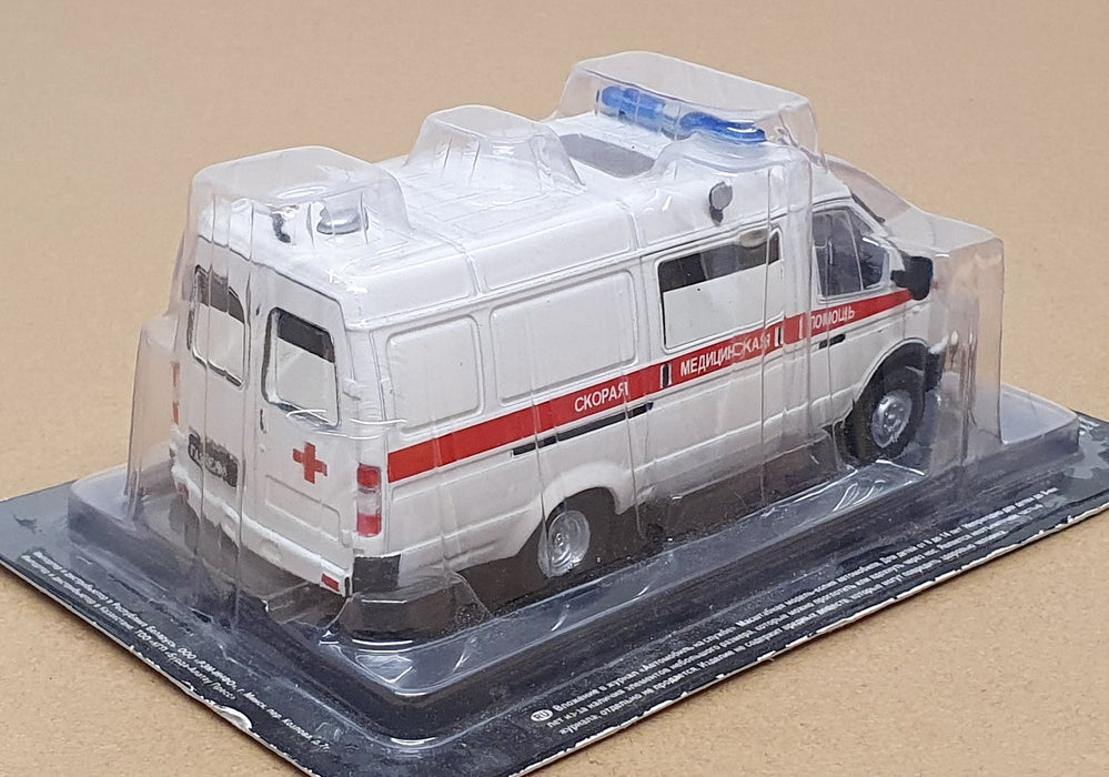 Altaya 1/43 Scale SOV04D - Russian GAZ 322214 Gazelle Ambulance - White/Red