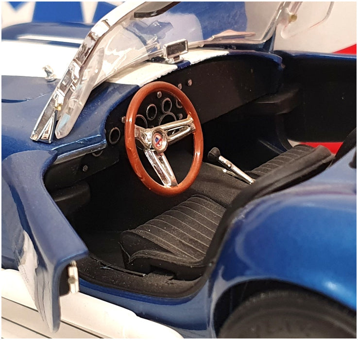 Ertl 1/18 Scale 7386 - Shelby Cobra 427 S/C - Blue/White With White Pipes