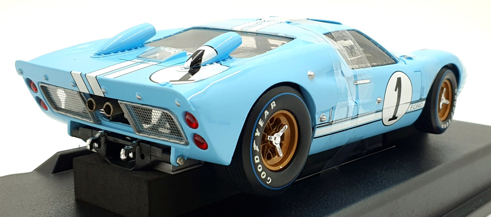 Shelby Collectibles 1/18 Scale Diecast 01411 - 1966 Ford GT40 MkII #1 - Blue
