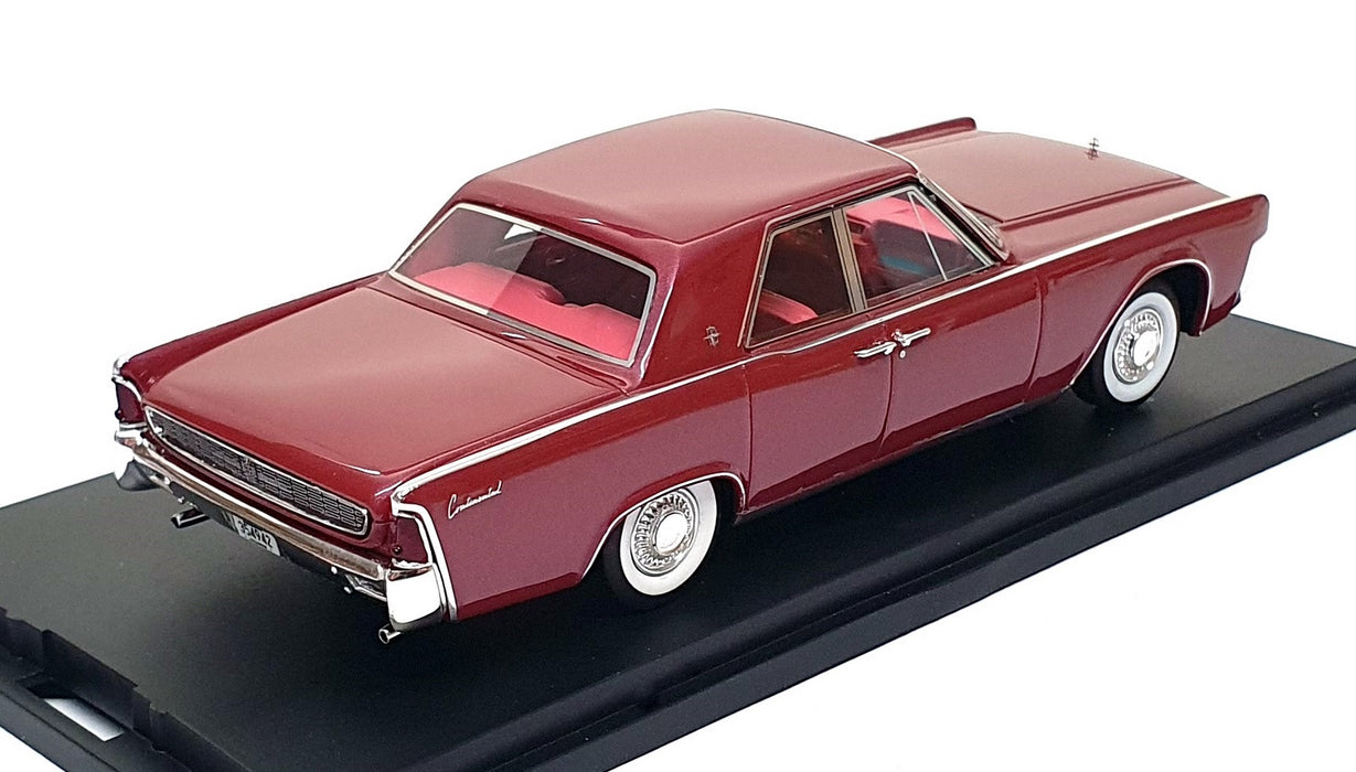 Goldvarg 1/43 Scale GC-088B - 1962 Lincoln Continental - Royal Red