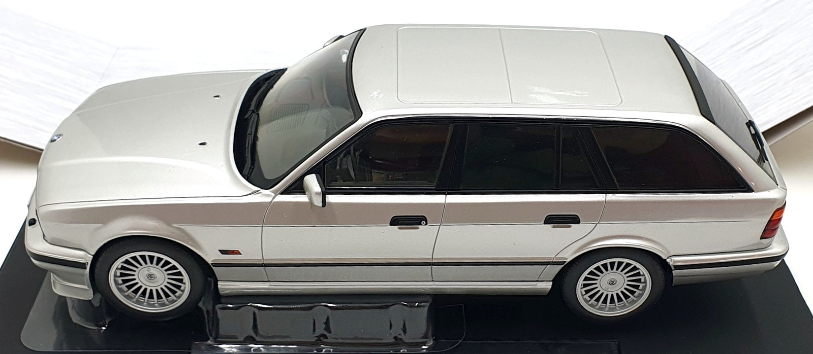 Model Car Group 1/18 Scale MCG18332MCW - BMW Alpina B10 4.6 - Touring Silver