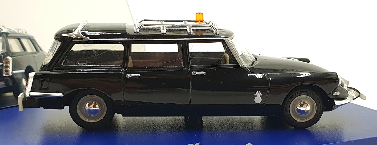 Norev 1/43 Scale 155026 - Citroen ID Break Gendarmerie Tour de France 1964