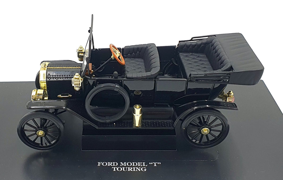 Universal Hobbies 1/18 Scale 4301 - Ford Model T Sedan - Black