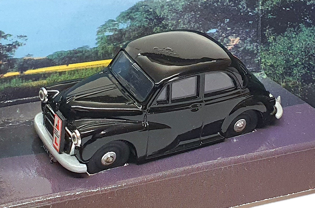 Corgi 1/43 Scale C702/1 - Morris Minor British School Of Motoring - Black