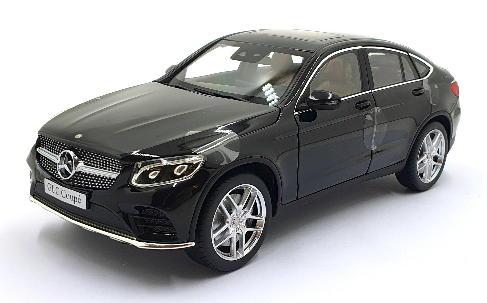 IScale 1/18 Scale Diecast 00005 - Mercedes-Benz GLC Coupe - Black