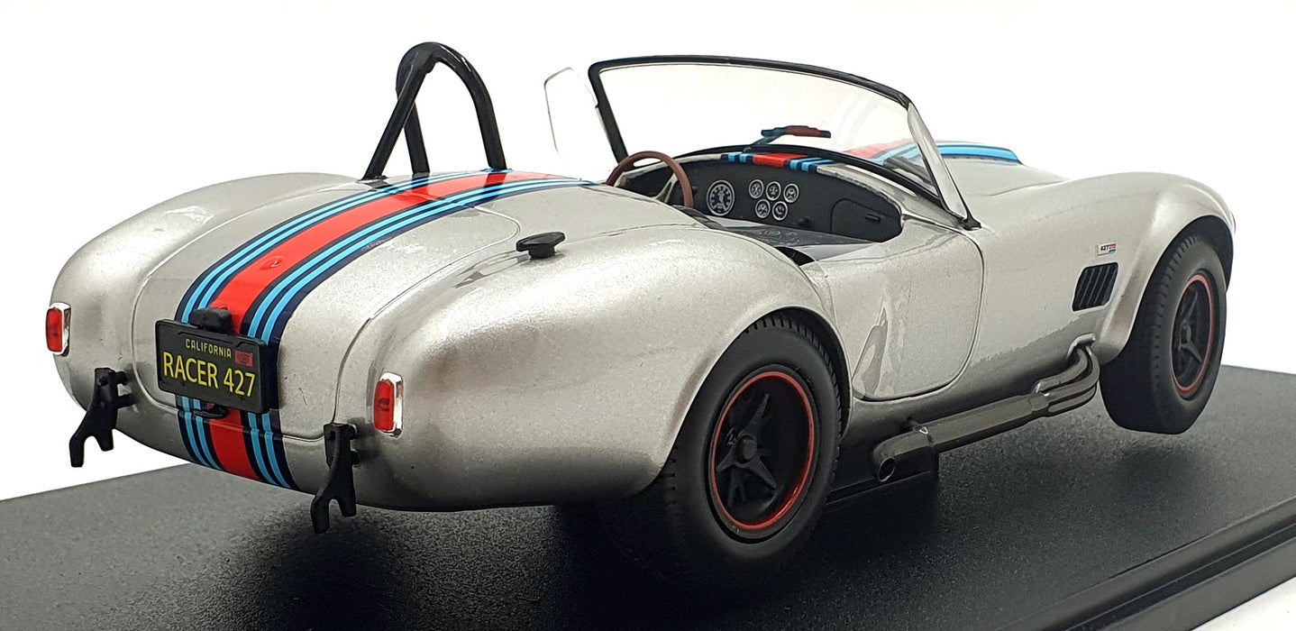 Solido 1/18 Scale S1804913 - 1965 Shelby Cobra 427 MKII Solido Works Livery