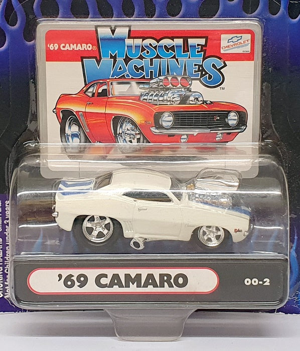 Muscle Machines 1/64 Scale 71161 00-2 - 1969 Chevrolet Camaro - White/Blue