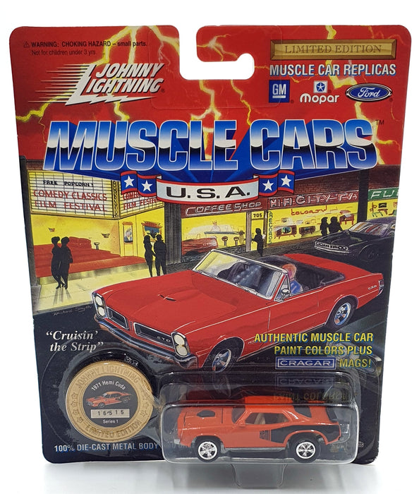Johnny Lightning 1/64 Scale 200-100 Muscle Cars USA - 1971 Plymouth "Hemi Cuda"