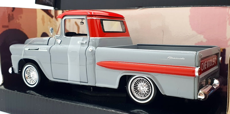 Motor Max 1/24 Scale 79033 - 1958 Chevvy Apache Fleetside Pickup - Grey/Red