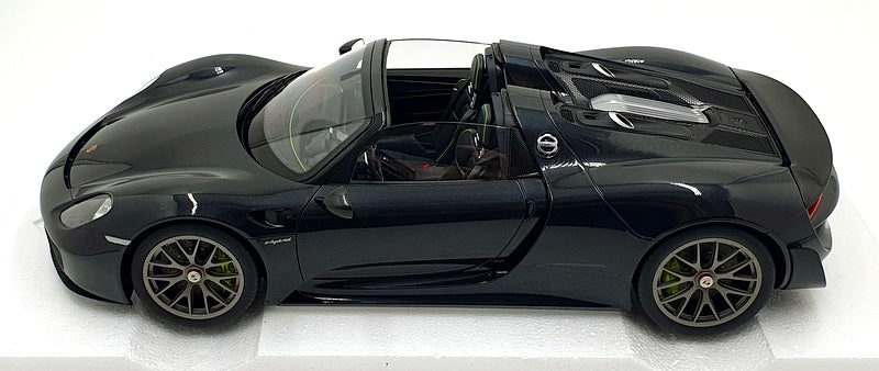 Autoart 1/12 Scale Diecast 12121 - Porsche 918 Spyder - Black