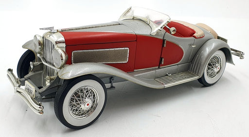 Ertl 1/18 Scale Diecast 07962 - Clark Gable's Duesenberg Roadster Silver Red