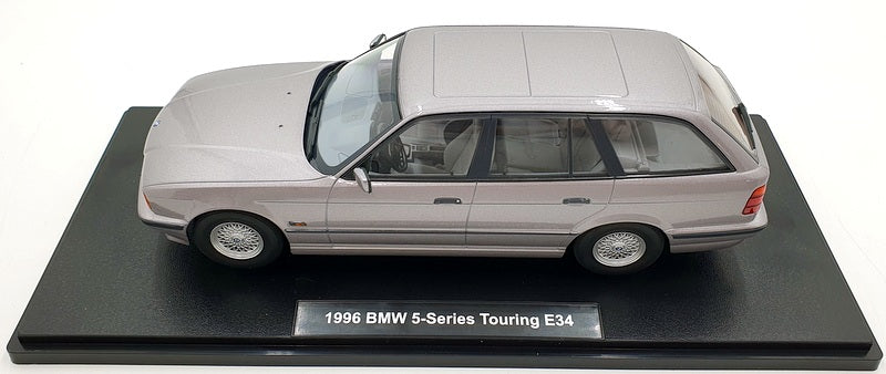 Triple9 1/18 Scale Diecast T9-1800400 - BMW 5 Series Touring E34 Aspen Silver