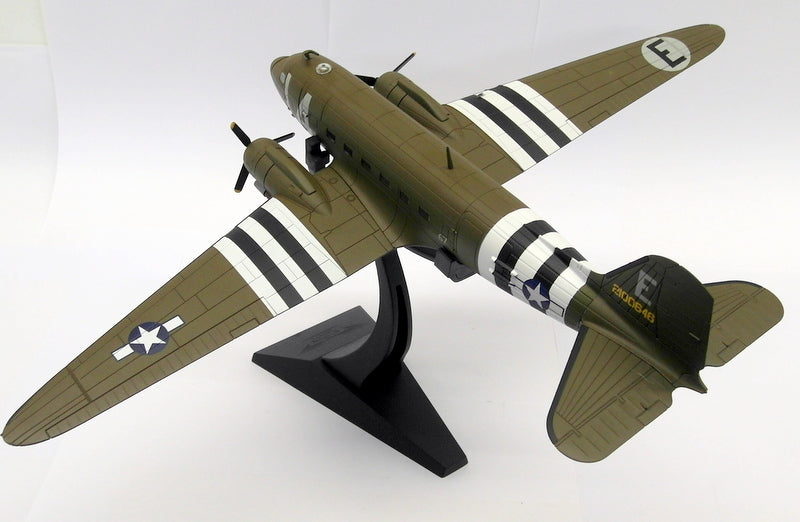 Corgi 1/72 Scale AA38207 Douglas C-47 Skytrain 50th TCW Upottery Devon