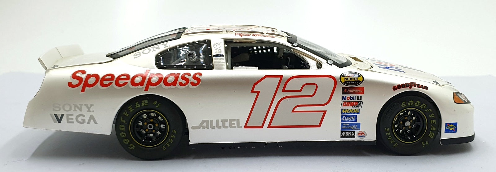 Team Caliber 1/24 Scale RN4-C2-12MB - 2004 Dodge #12 NASCAR - Ryan Newman
