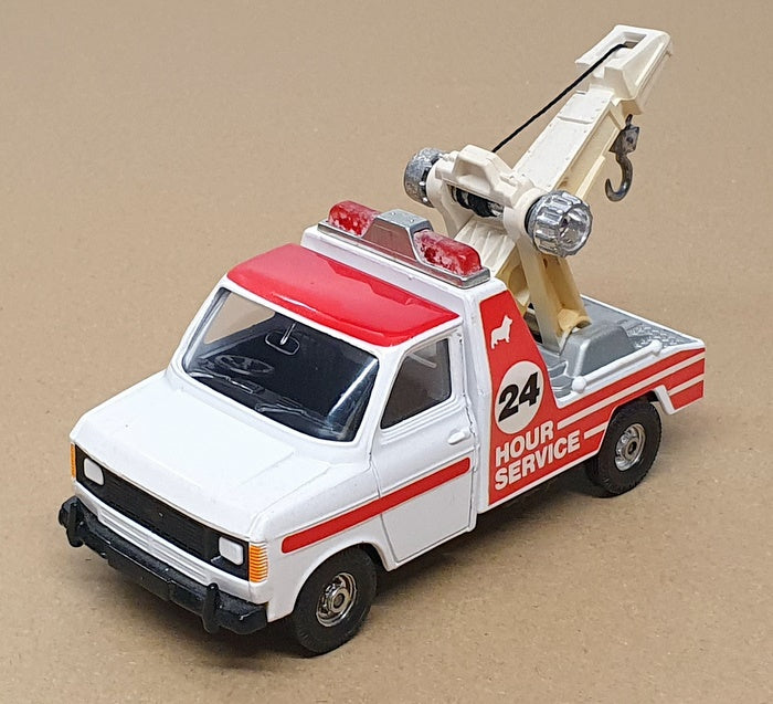 Corgi Appx 12cm Long Original Diecast 1140 - Ford Transit Wrecker - Red/White