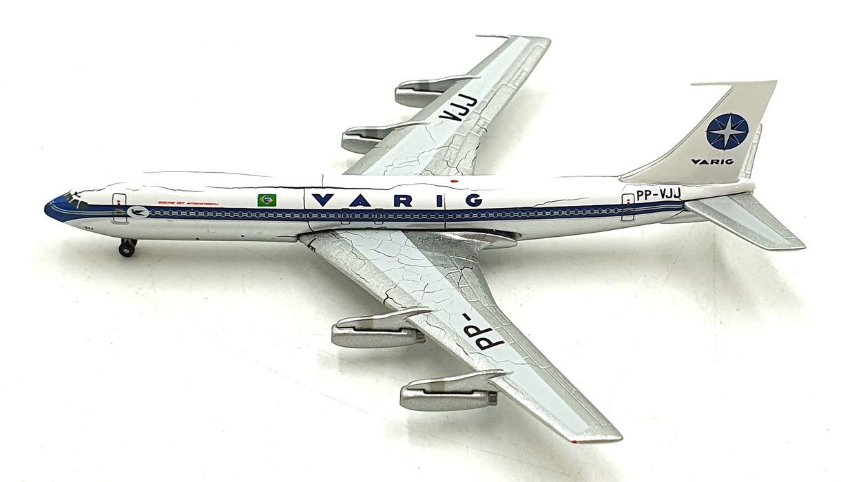 Aero Classics 1/400 Scale B 707-320/420 -  Boeing Varig PP-VJJ Aircraft