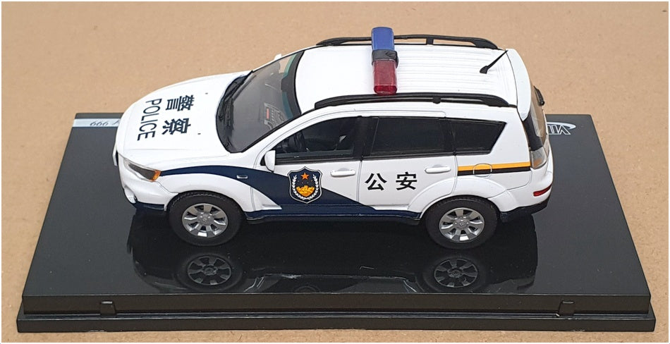 Vitesse 1/43 Scale 29335 - Mitsubishi Outlander Chinese Police - White