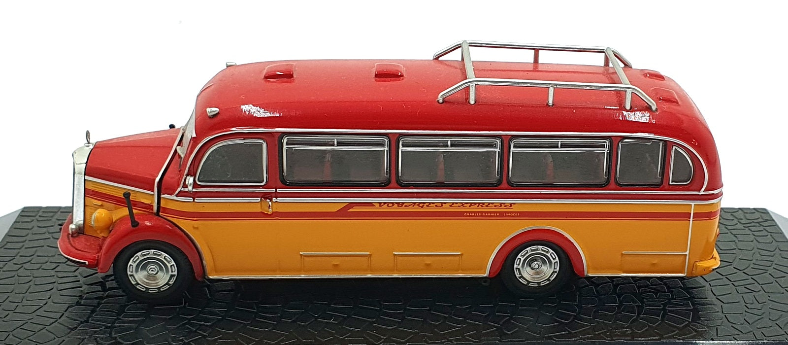 Atlas Editions 1/72 Scale 7 163 136 - 1949 Mercedes-Benz O 3500 - Red/Orange