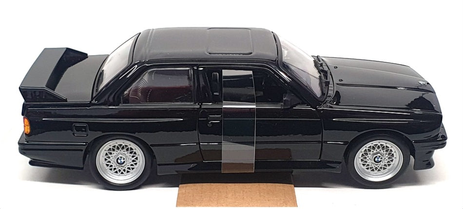 Burago 1/24 Scale Diecast 18-21100 - 1988 BMW 3 Series M3 - Black