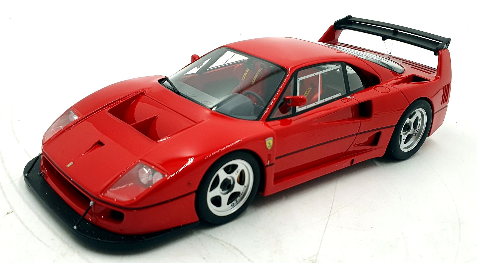 GT Spirit 1/18 Scale GT388 - 1989 Ferrari F40 LM - Red