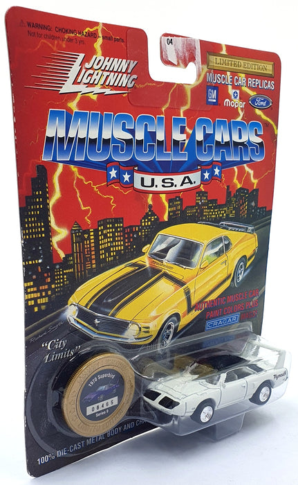 Johnny Lightning 1/64 Scale 200-190 - Muscle Cars USA 1970 Plymouth Superbird