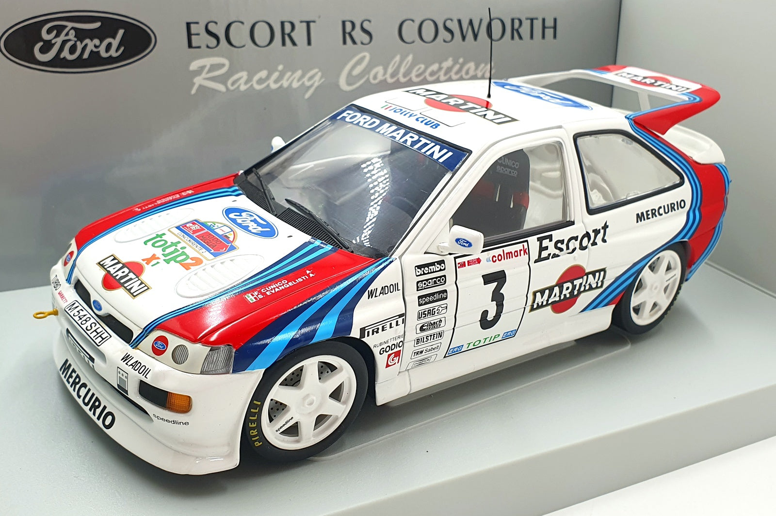 UT Models 1/18 Scale 39550 - Ford Escort Martini 1000 Miglia 1995 #3
