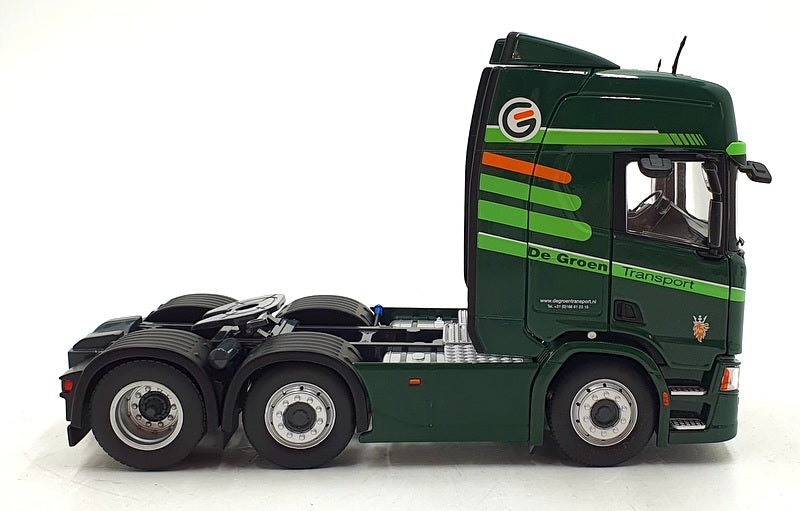 Marge Models 1/32 Scale 2015-05-01 - Scania R500 6x2 Truck - Dark Green