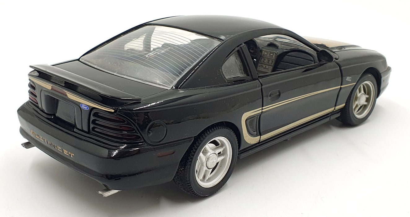 Universal Hobbies 1/18 Scale Diecast 16126L - 1994 Ford Mustang - Black/Gold
