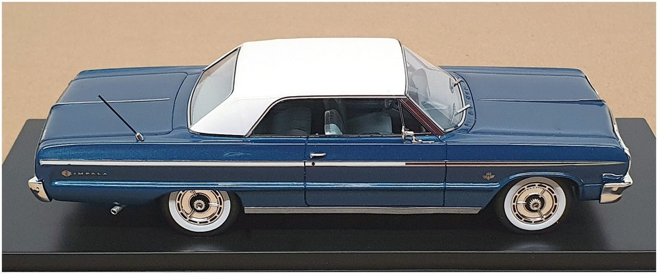 Goldvarg 1/43 Scale GC-073A - 1964 Chevrolet Impala - Lagoon Aqua Irid