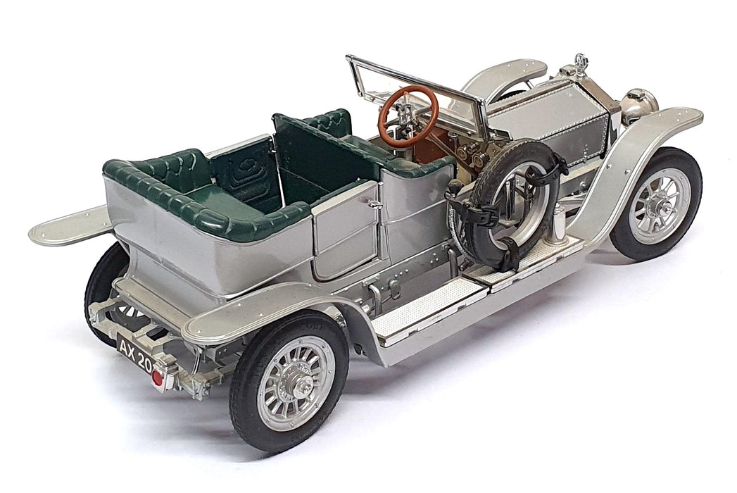 Franklin Mint 1/24 Scale 150326D - 1907 Rolls Royce Silver Ghost - Silver