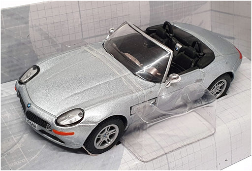 Corgi 1/36 Scale CC05004A - BMW Z8 Bond 007 The World Is Not Enough - Silver