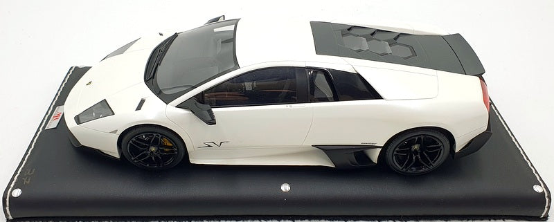 MR Models 1/18 Scale LAMBO02FWA - Lamborghini Murcielago SV - White
