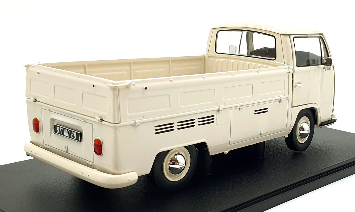 Solido 1/18 Scale S1809404 - 1968 Volkswagen T2 Pick Up Porsche Service