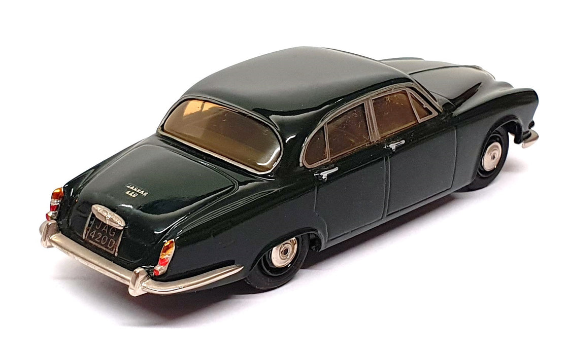 Conquest Models 1/43 Scale 101 - 1967 Jaguar 420 - British Racing Green