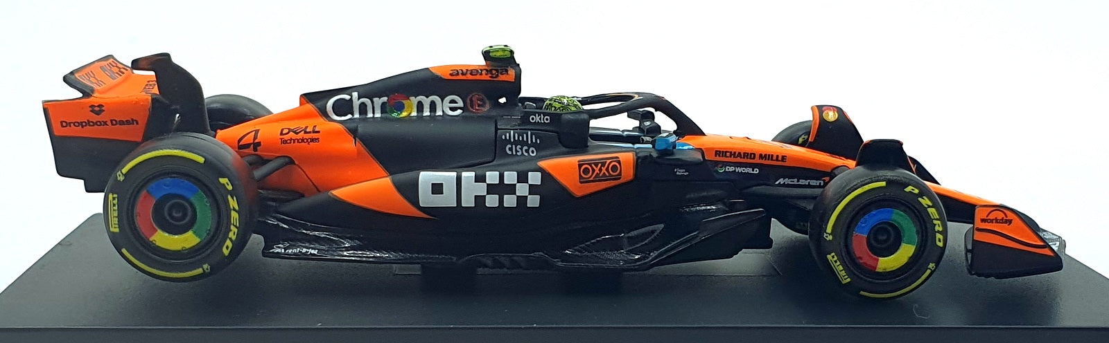 Burago Race 1/43 Scale 18-38249 - F1 McLaren MCL39 #4 Australian GP - Norris