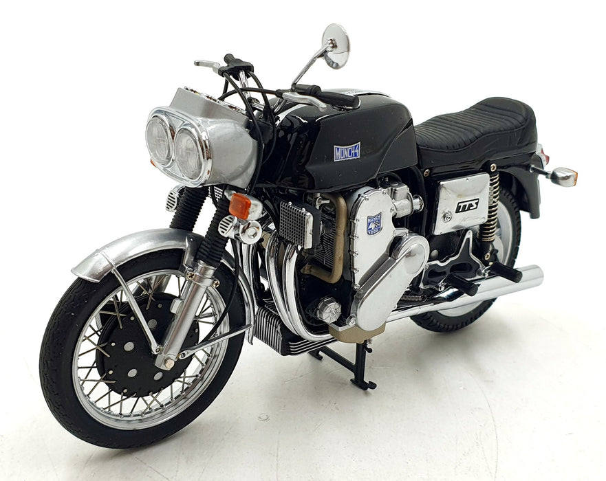 Minichamps 1/12 Scale 122 011000 - 1966 Munch Mummut 4 TTS - Black/Silver