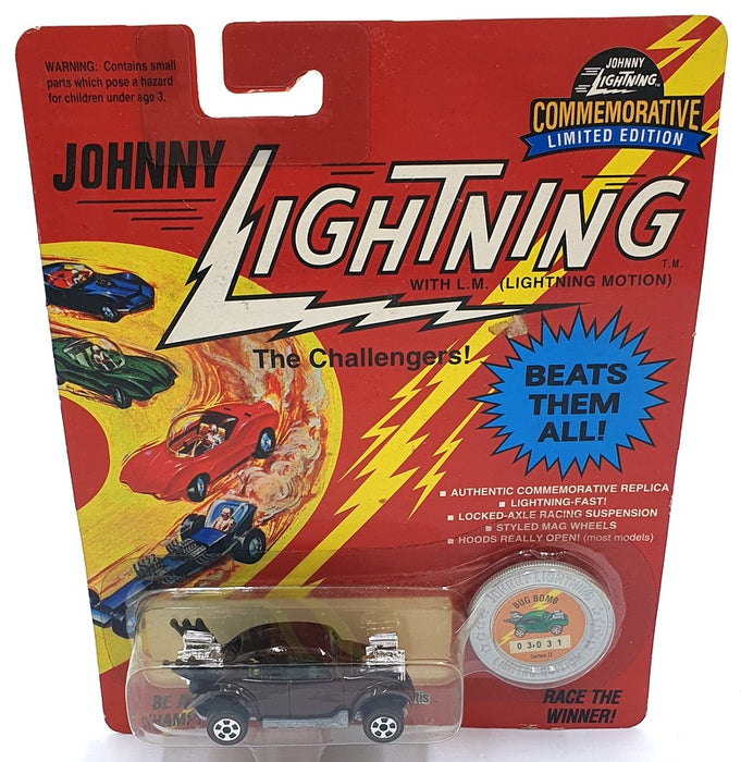 Johnny Lightning 1/64 Scale 100-140 - The Challengers VW Bug Bomb - Maroon
