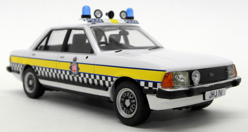 Vanguards 1/43 Scale VA12401 - Ford Granada MkII 2.8 - Essex Police