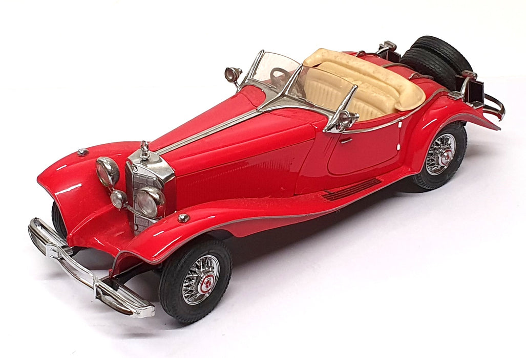 Franklin Mint 1/24 Scale 30126C - 1935 Mercedes Benz 500k Special Roadster - Red