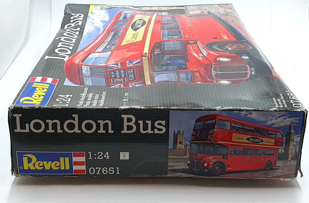 Revell 1/24 Scale Model Bus Plastic Kit 07651 - London Bus Routemaster