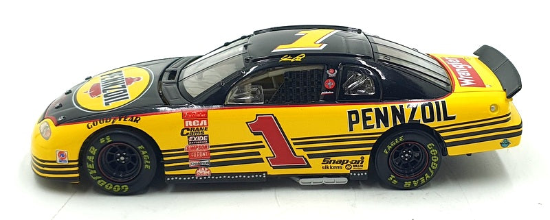 Action 1/24 Scale W249816339-3 - Chevrolet 1998 NASCAR #1 Pennzoil - Park