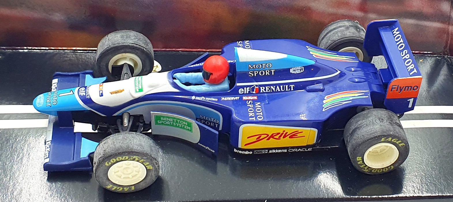 Scalextric 1/32 Scale Slotcar C532 - Renault #1 Benetton