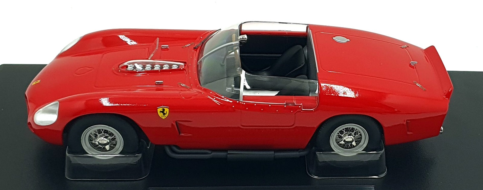 Werk83 1/18 Scale Diecast  W18046008 - Ferrari 250 TR61 Plain body edition - Red
