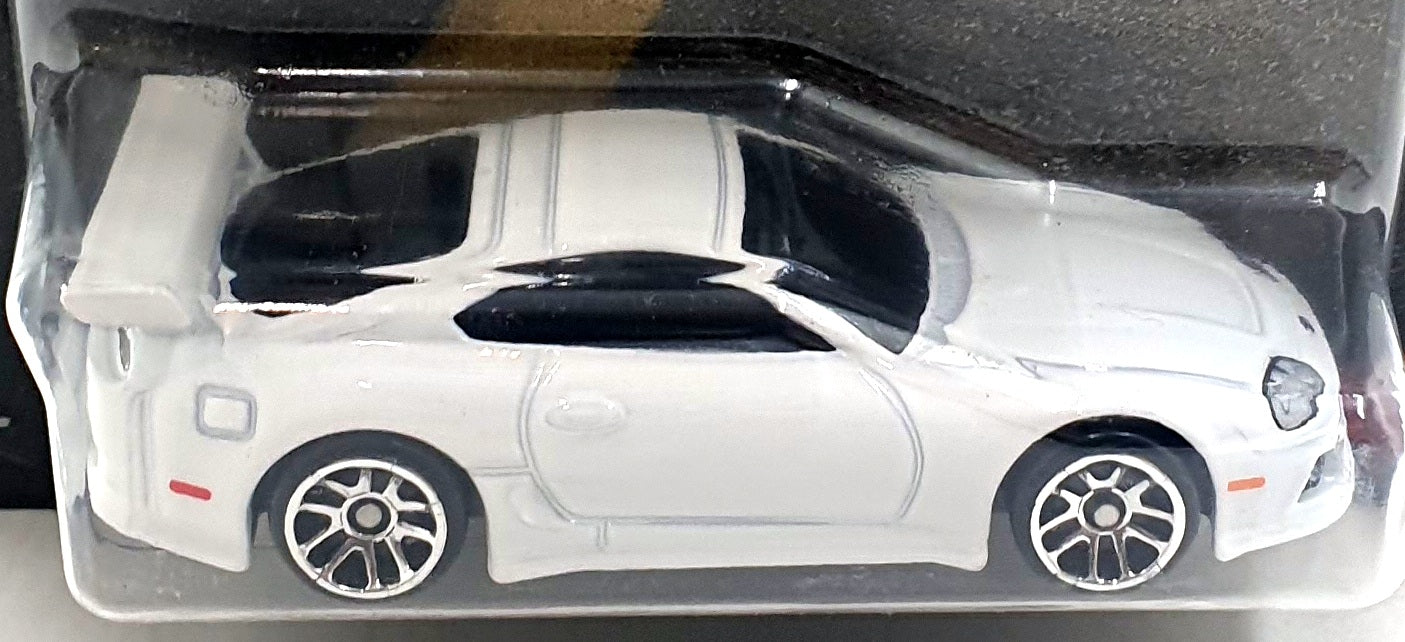 Hot Wheels 1/64 Scale JBY33 - Toyota Supra - Fast and Furious