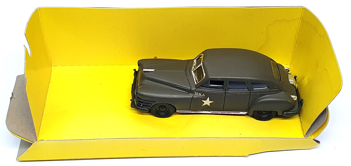 Solido 1/43 Scale 6042 - Military Chrysler Windsor US Army HQ Car - Green