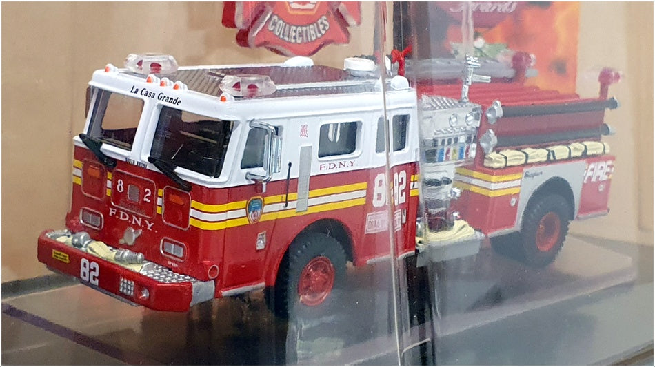 Code 3 1/64 Scale 12190 - Aerialscope Fire Engine #82 FDNY - Red/White ...