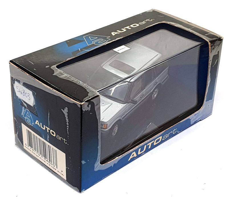 Autoart 1/43 Scale Diecast 54803 - Range Rover 4.6 HSE - Silver