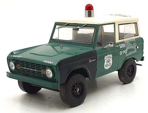 Greenlight 1/18 Scale 19036 - 1967 Ford Bronco Police Vehicle NYPD