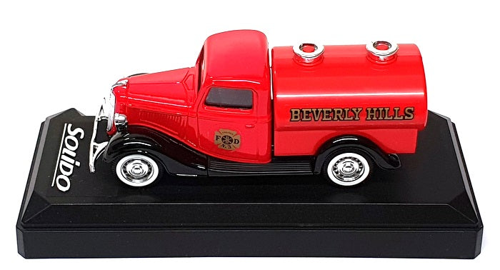 Solido 1/43 Scale 4434 - Ford V8 Fire Tanker Truck Beverly Hills - Red